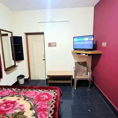 Sona Holidays Inn Kodaikanal Bagian luar foto