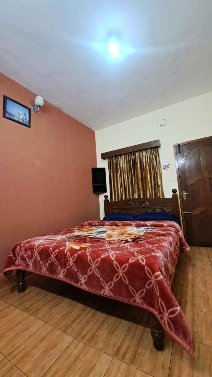 Sona Holidays Inn Kodaikanal Bagian luar foto